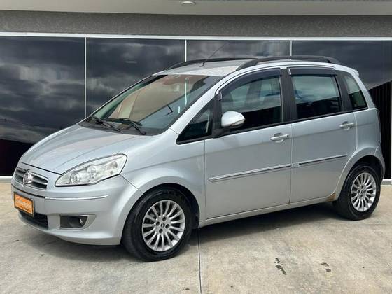 FIAT IDEA 1.6 MPI ESSENCE 16V FLEX 4P AUTOMATIZADO FIAT IDEA 1.6 MPI ESSENCE 16V FLEX 4P AUTOMATIZADO